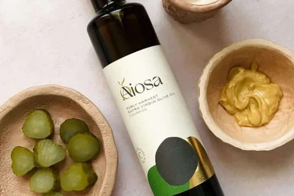 Aiosa , productor de Aceite en la localidad de Alloza, Teruel