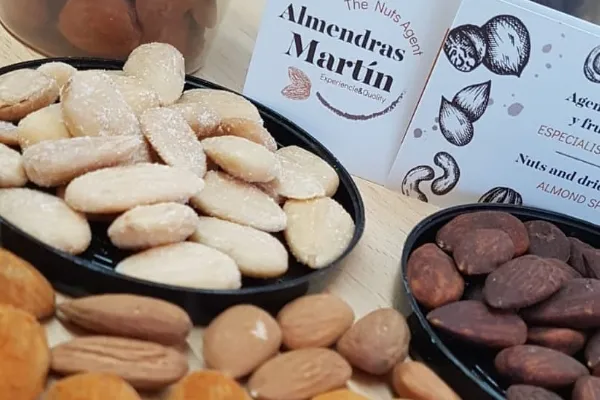 Almendras Martín , productor de Frutos Secos en la localidad de Mérida, Badajoz