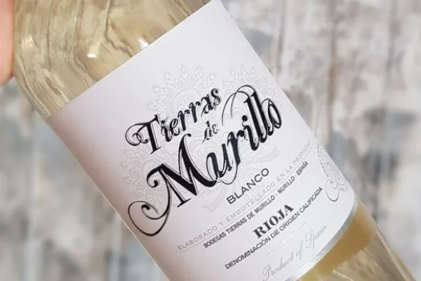 Bodegas Tierra de Murillo , productor de Vino en la localidad de Murillo de Río Leza, La Rioja