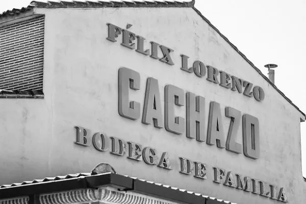 Félix Lorenzo Cachazo , productor de Vino en la localidad de Pozáldez, Valladolid