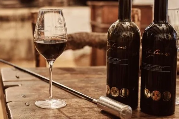 Bodegas del Pino , productor de Vino en la localidad de Montalbán de Córdoba, Córdoba