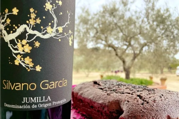 Bodegas Silvano García , productor de Vino en la localidad de Jumilla, Murcia