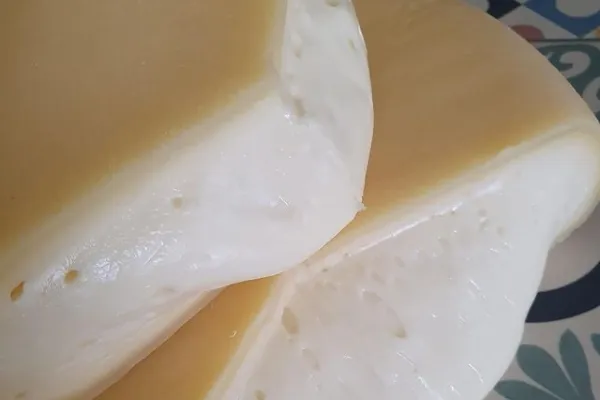 Casa Zolle Quesería , productor de Queso en la localidad de Friol, Lugo