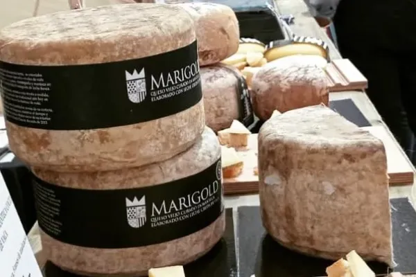 Cortes de Muar , productor de Queso en la localidad de Negreiros, Pontevedra