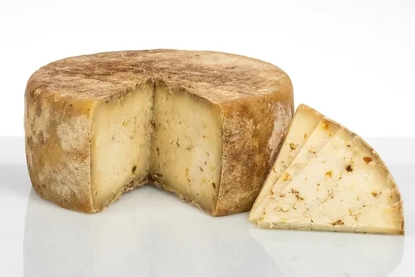 Queseria Dona Leonor de Alburquerque , productor de Queso en la localidad de Alburquerque, Badajoz