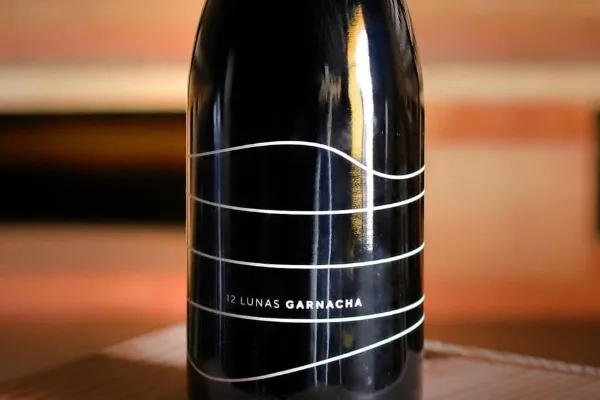 El Grillo y la Luna , productor de Vino en la localidad de Berbegal, Huesca