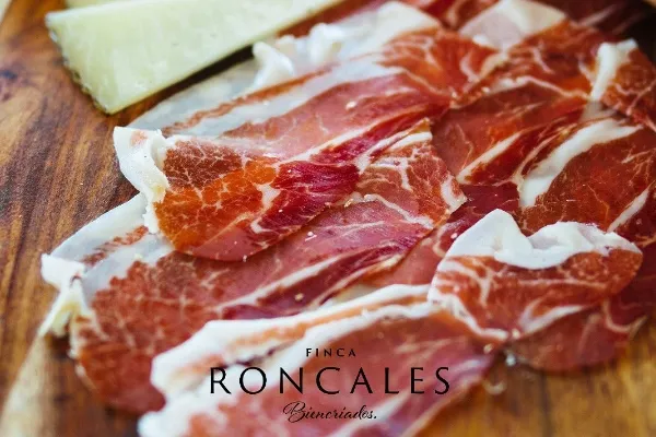 Jamones Roncales , productor de Jamón en la localidad de Sevilla, Sevilla