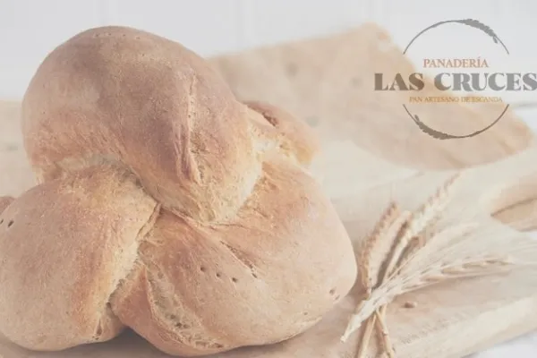 Panadería Las Cruces , productor de Pan en la localidad de Belmonte de Miranda, Asturias