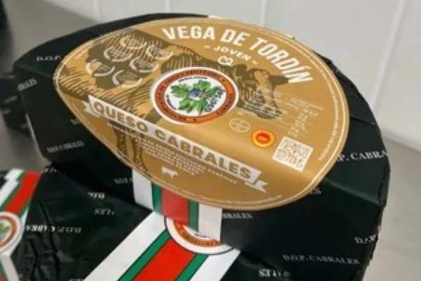 Quesería Vega de Tordín , productor de Queso en la localidad de Las Arenas, Asturias