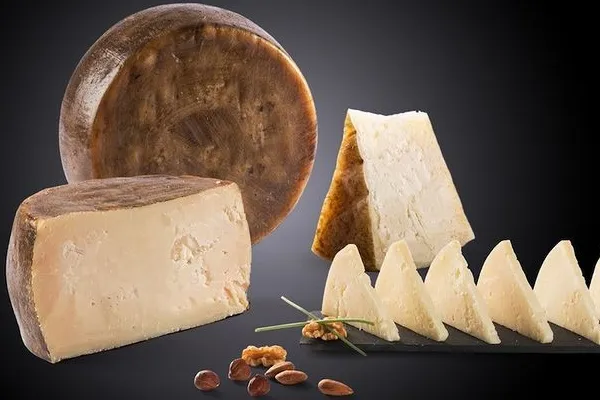 Palancares , productor de Queso en la localidad de Bullas, Murcia