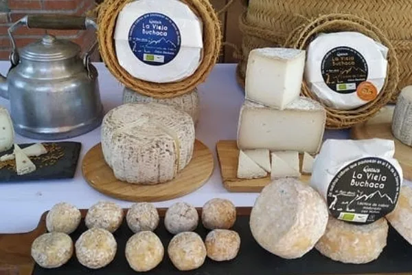 Quesos La Vieja Buchaca , productor de Queso en la localidad de Huétor Santillán, Granada