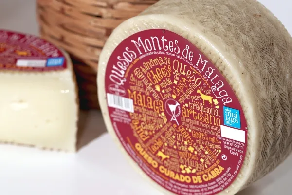 Quesos Montes de Málaga , productor de Queso en la localidad de Colmenar, Málaga