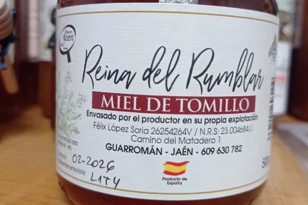 Reina del Rumblar , productor de Miel en la localidad de Guarromán, Jaén