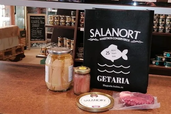 Salanort , productor de Conservas de Pescado en la localidad de Getaria, Gipuzkoa