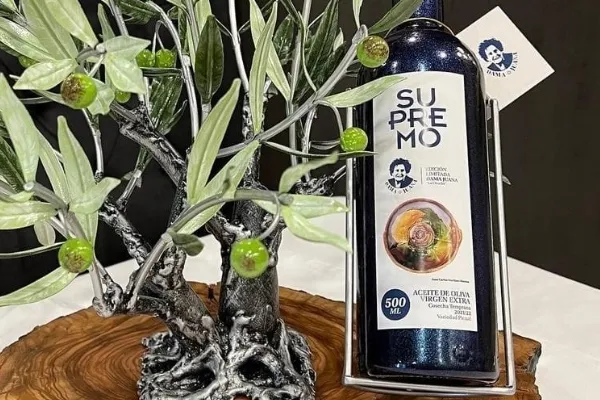 Supremo , productor de Aceite en la localidad de , 