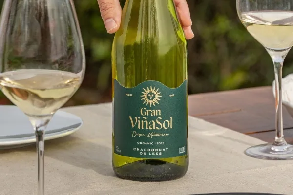 Viña Sol , productor de Vino en la localidad de , 